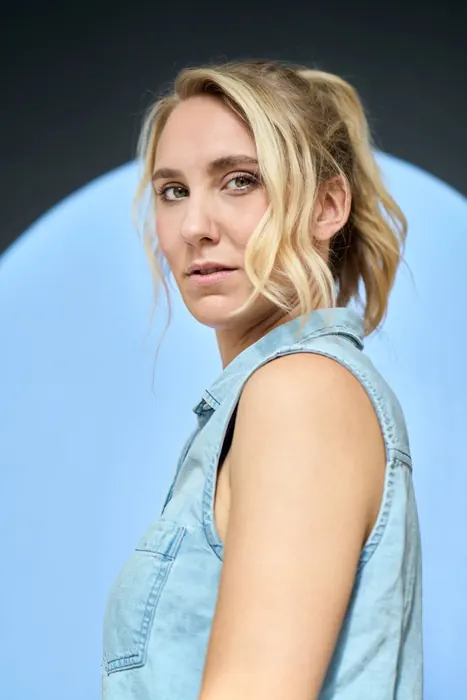 Desirée Ackermann — Aufnahme 2 von 5, fotografiert von Alexander Seidmann