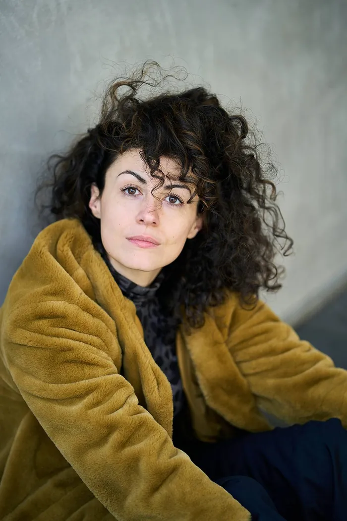 Schauspielerportrait von Liza Tzschirner, fotografiert von Alexander Seidmann